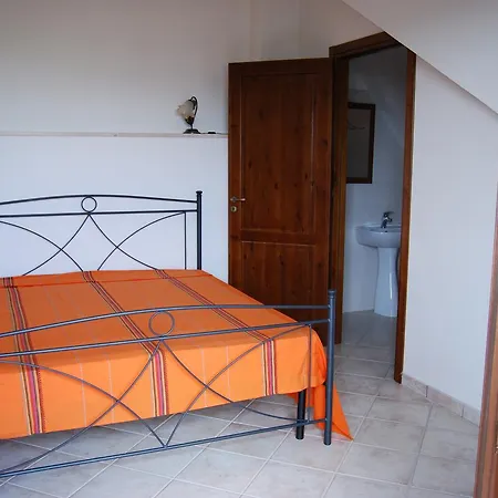In Sicilia Da Ciro Bed and breakfast