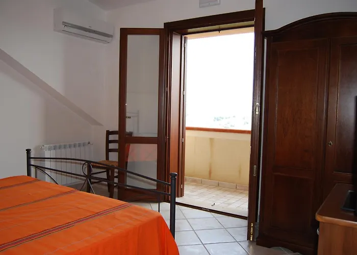 In Sicilia Da Ciro 住宿加早餐酒店 3*